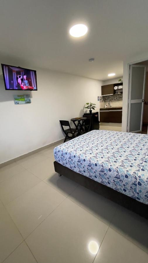 Sea Life Apartamentos En Via Principal Centro Y San Luis San Andrés Eksteriør bilde