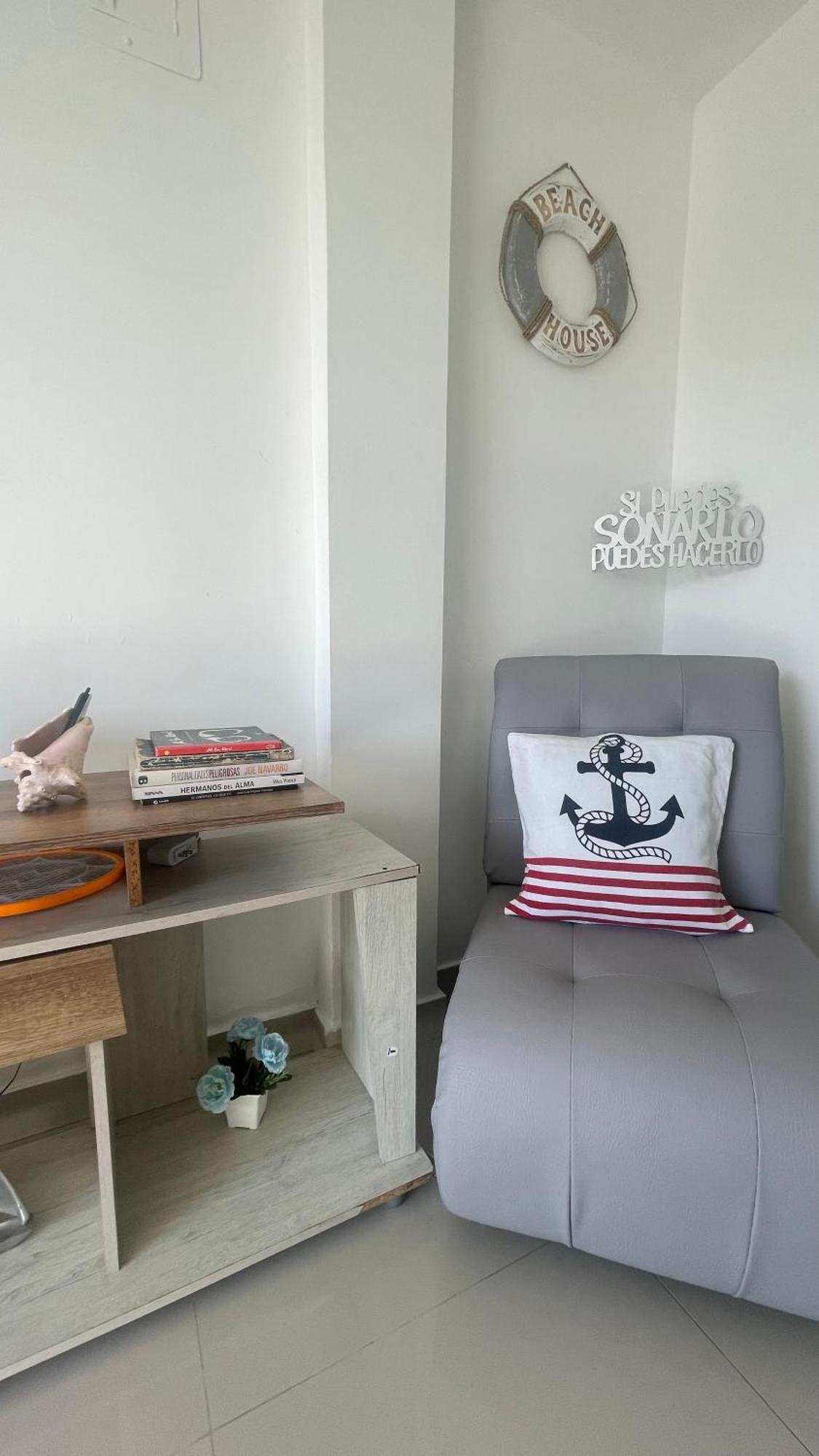 Sea Life Apartamentos En Via Principal Centro Y San Luis San Andrés Eksteriør bilde