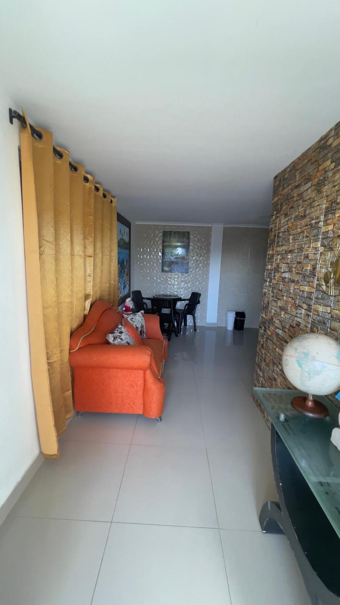 Sea Life Apartamentos En Via Principal Centro Y San Luis San Andrés Eksteriør bilde